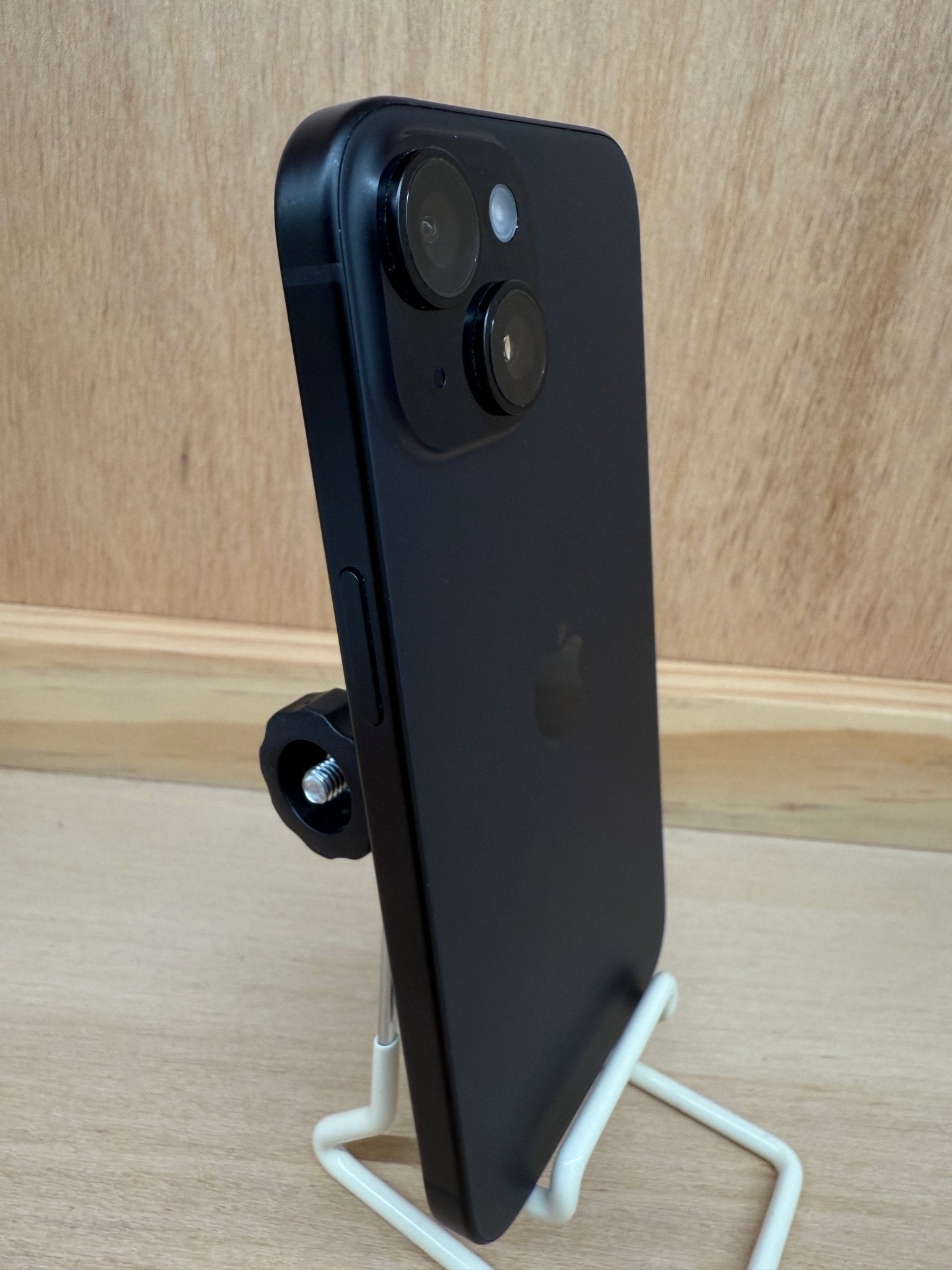 iPhone 15 - trade.com.au