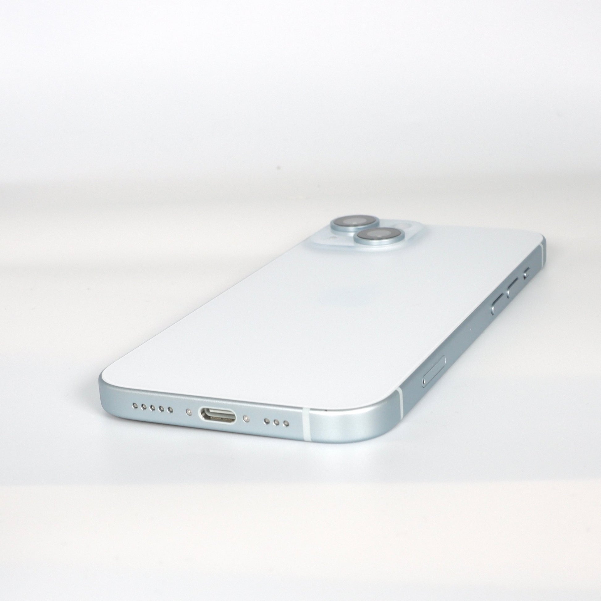 iPhone 15 - trade.com.au