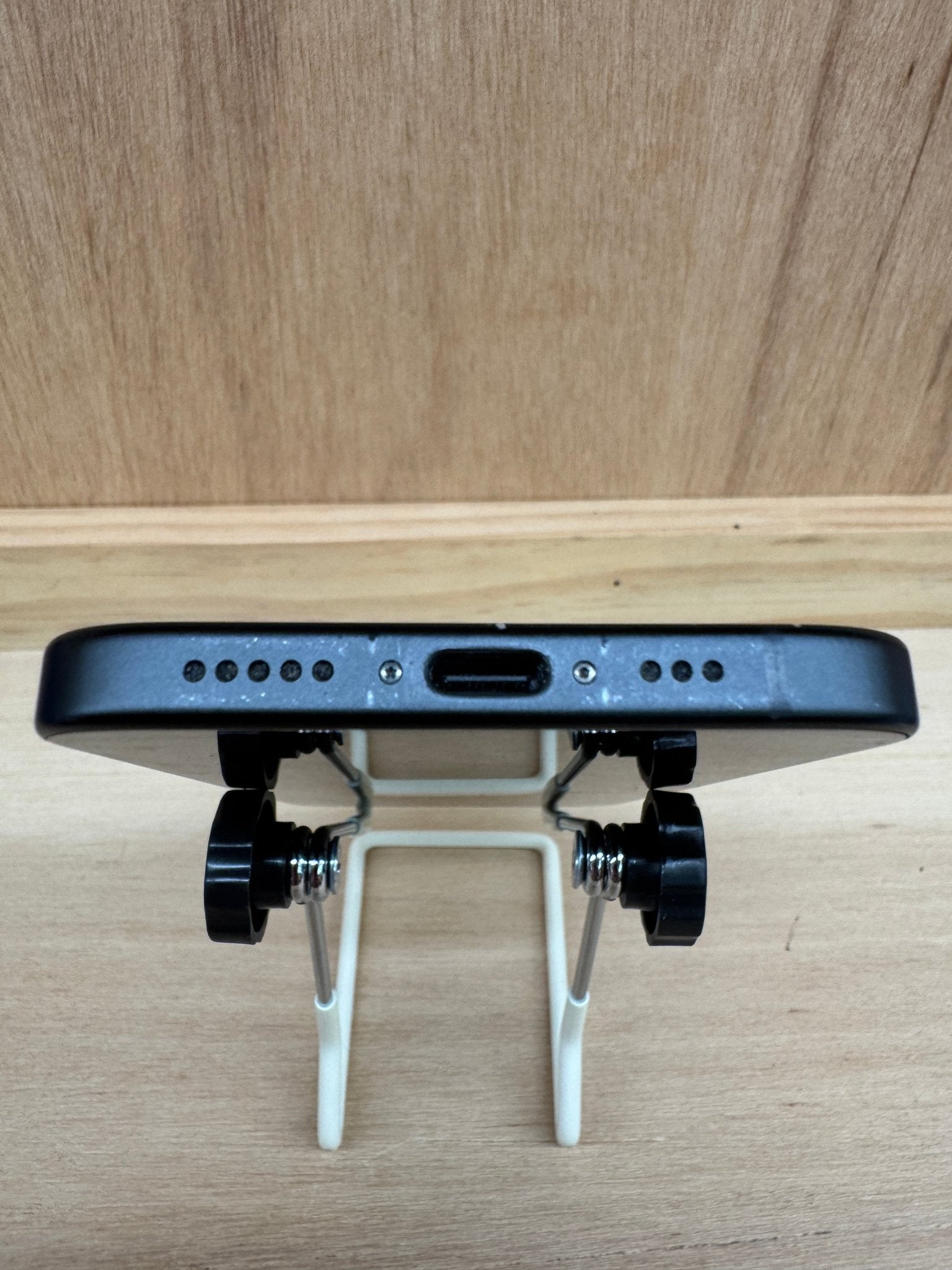 iPhone 15 - trade.com.au