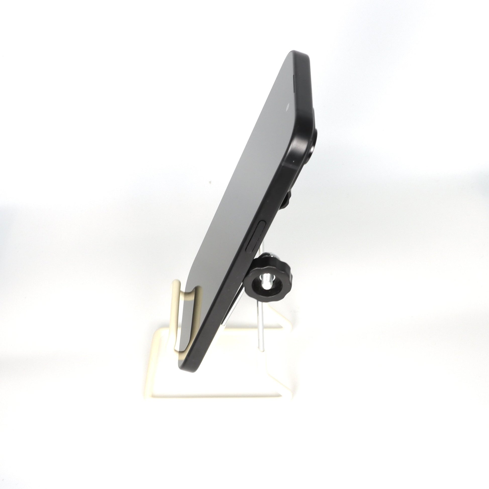 iPhone 15 - trade.com.au