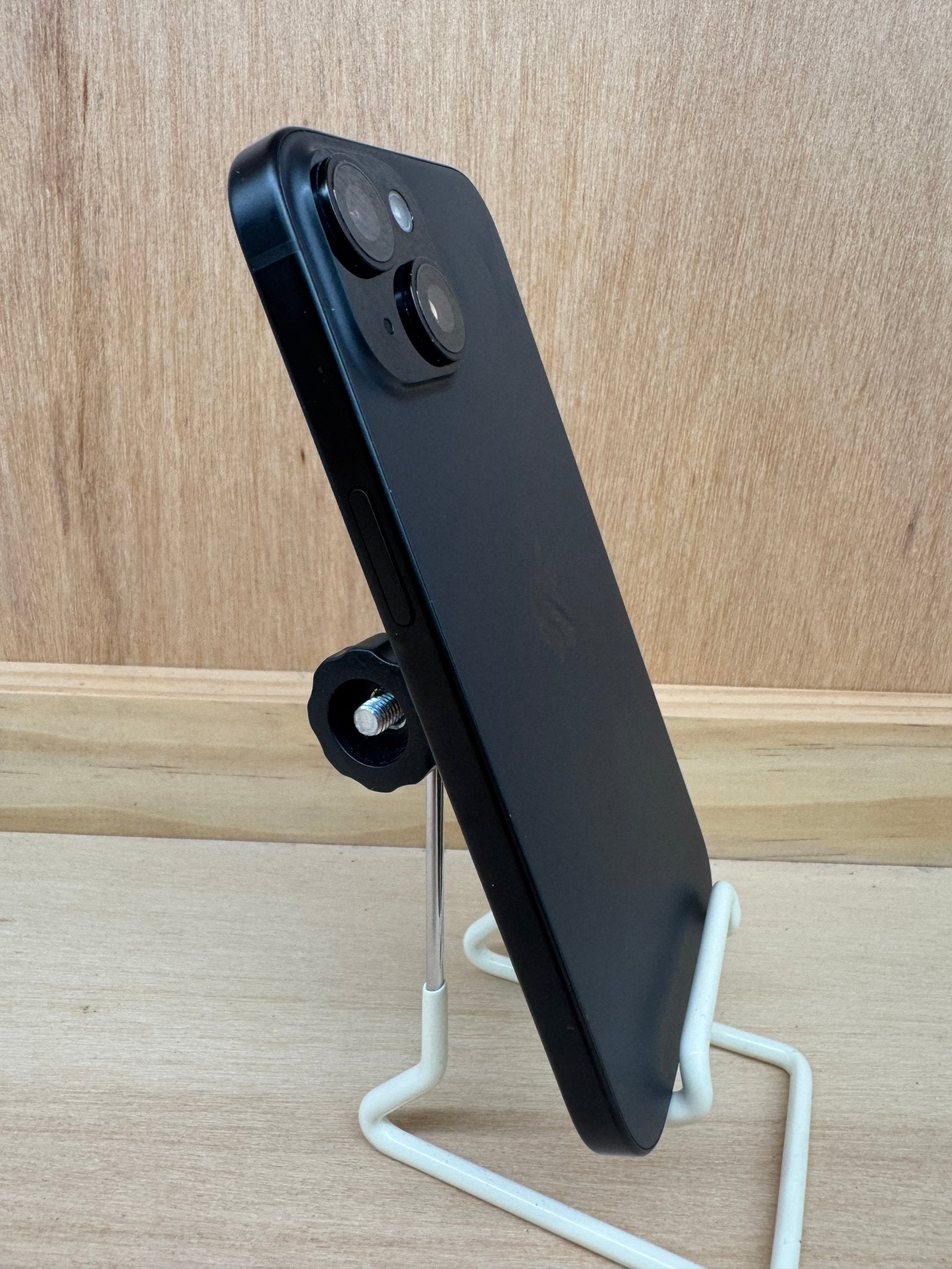 iPhone 15 - trade.com.au