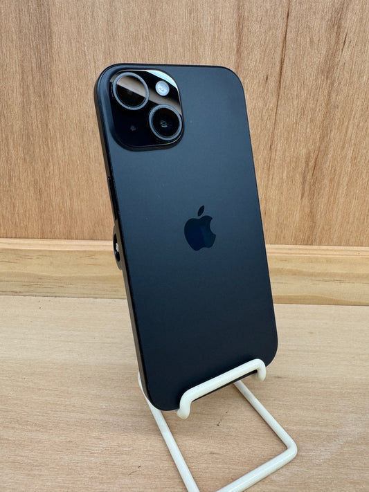 iPhone 15 - trade.com.au