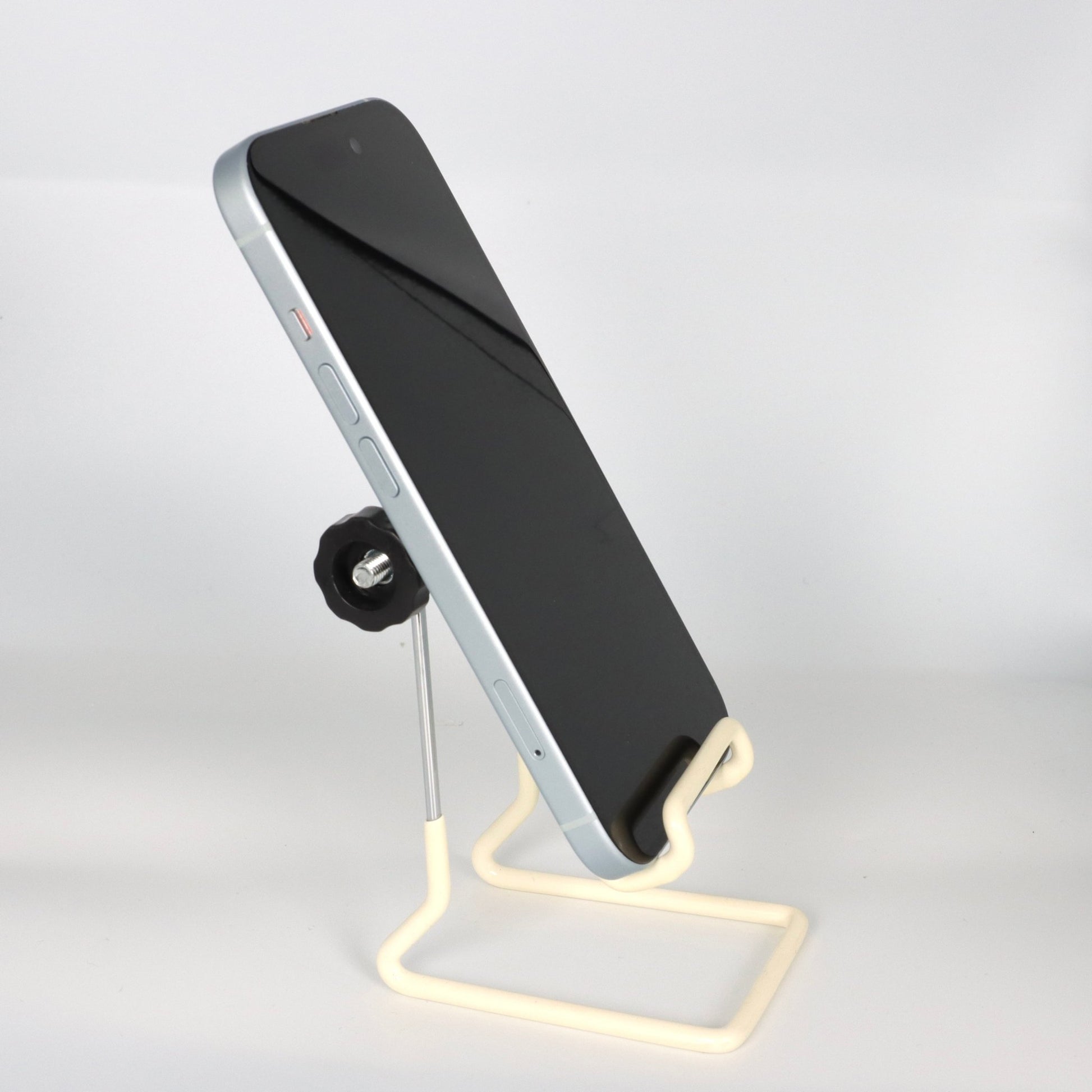 iPhone 15 - trade.com.au