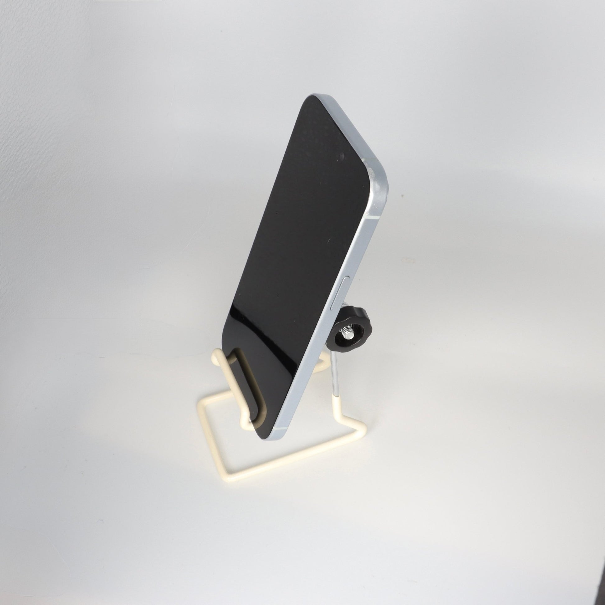 iPhone 15 - trade.com.au