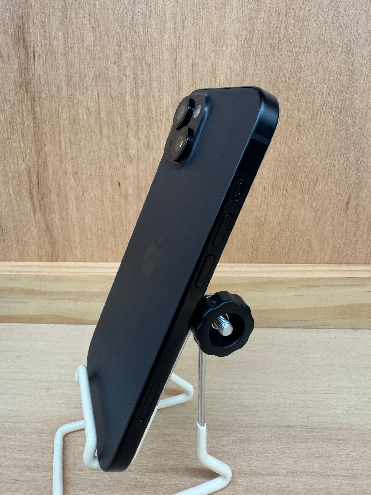 iPhone 15 - trade.com.au