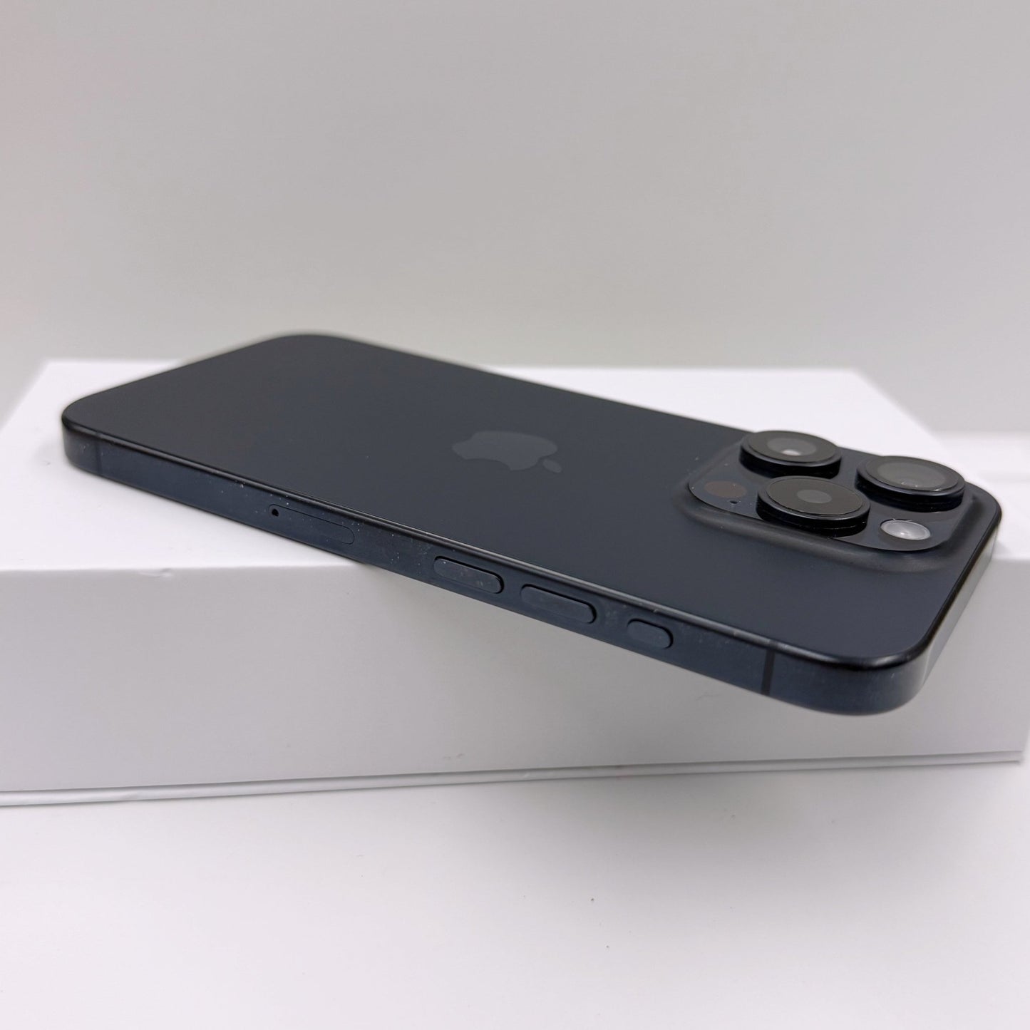 iPhone 15 Pro 128GB Blue Titanium - trade.com.au