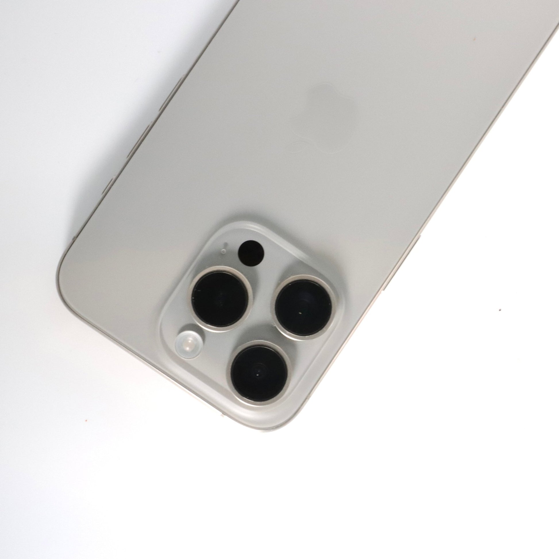 iPhone 15 Pro - trade.com.au