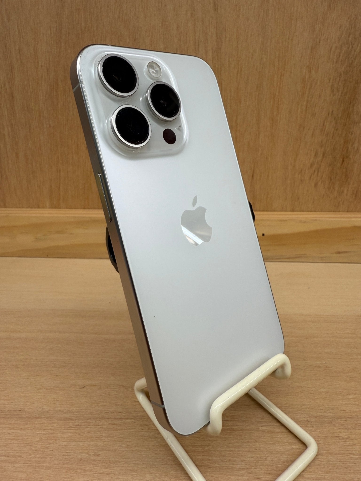 iPhone 15 Pro - trade.com.au