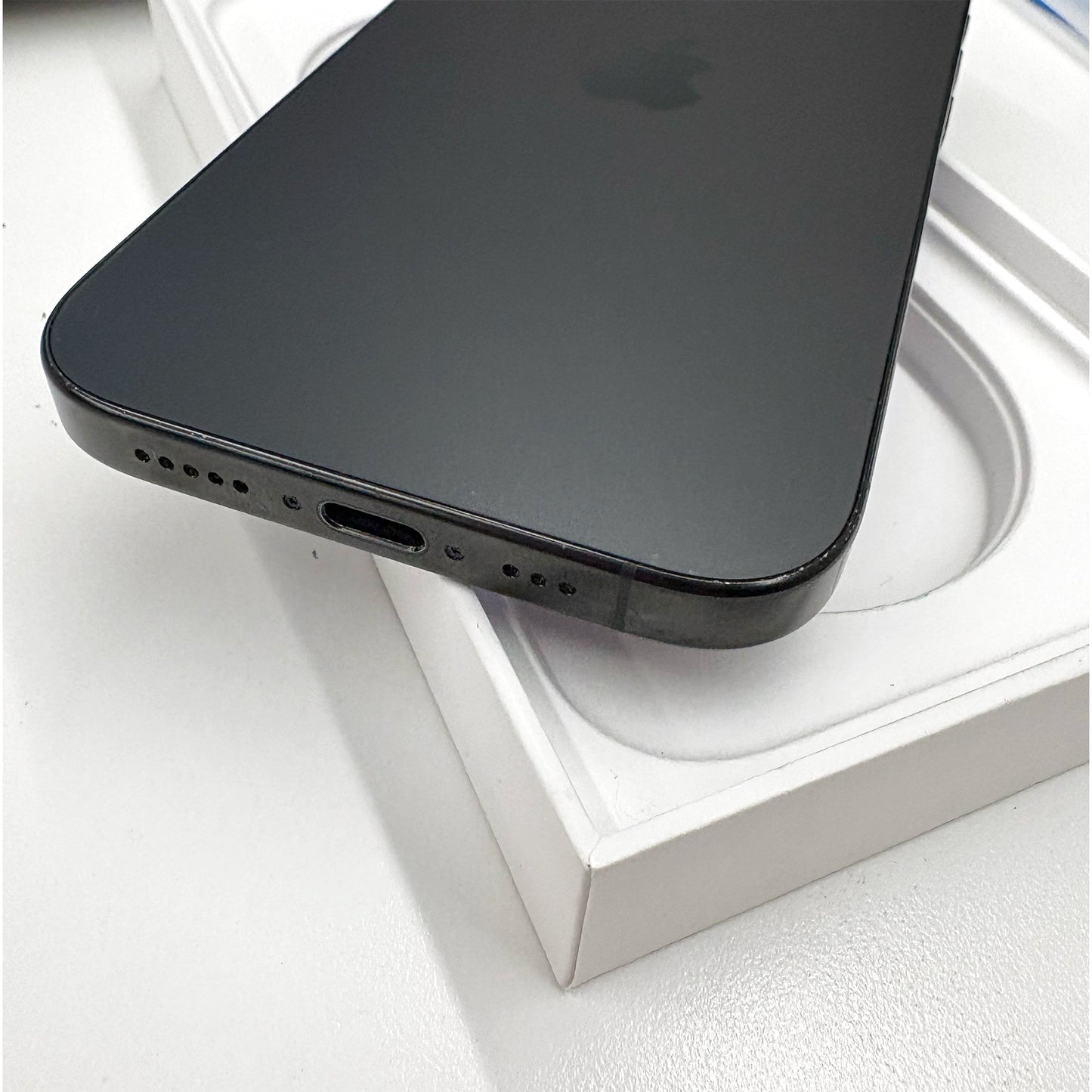 iPhone 16 Pro 128GB Black Titanium - trade.com.au