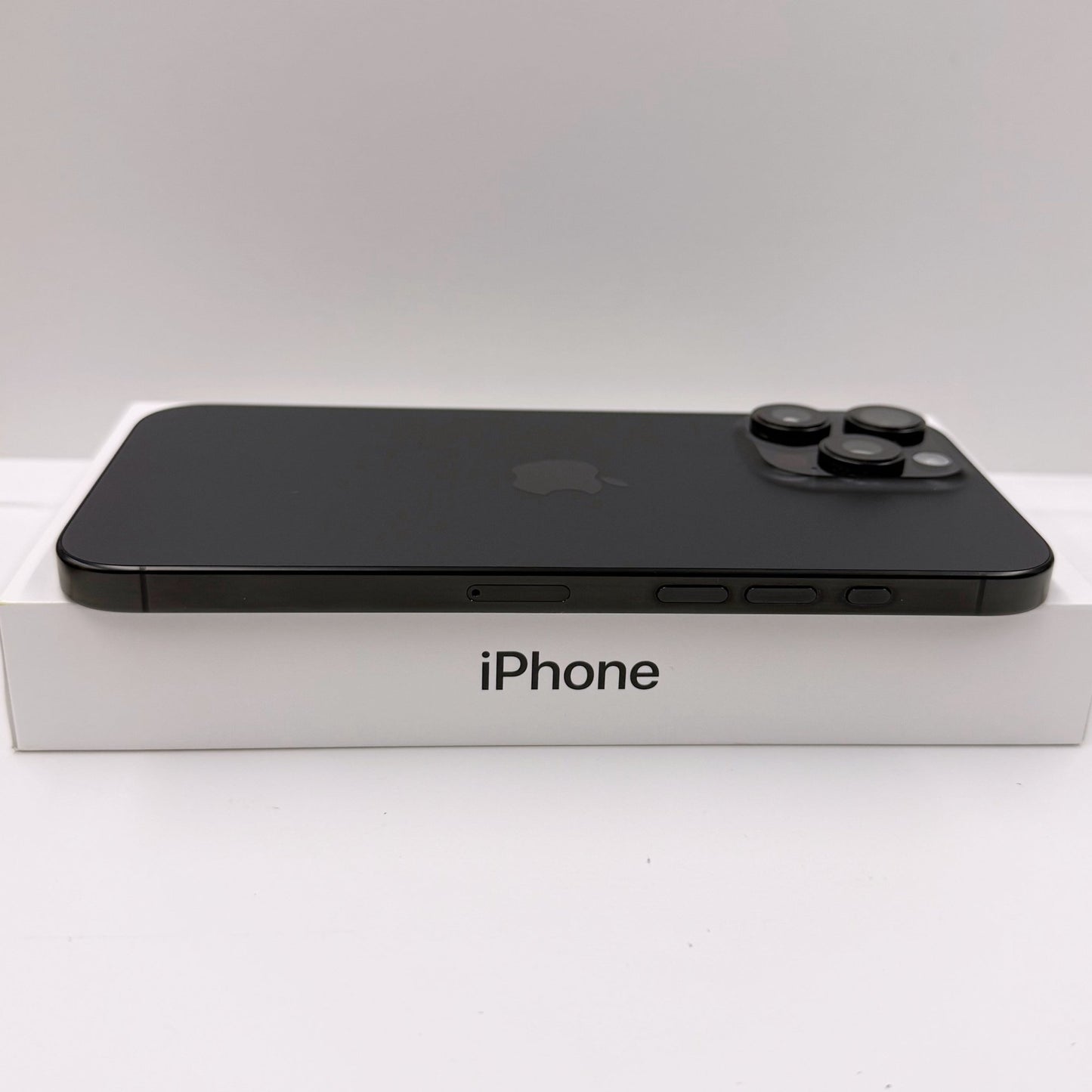 iPhone 16 Pro Max 256GB Black Titanium T8065 - trade.com.au