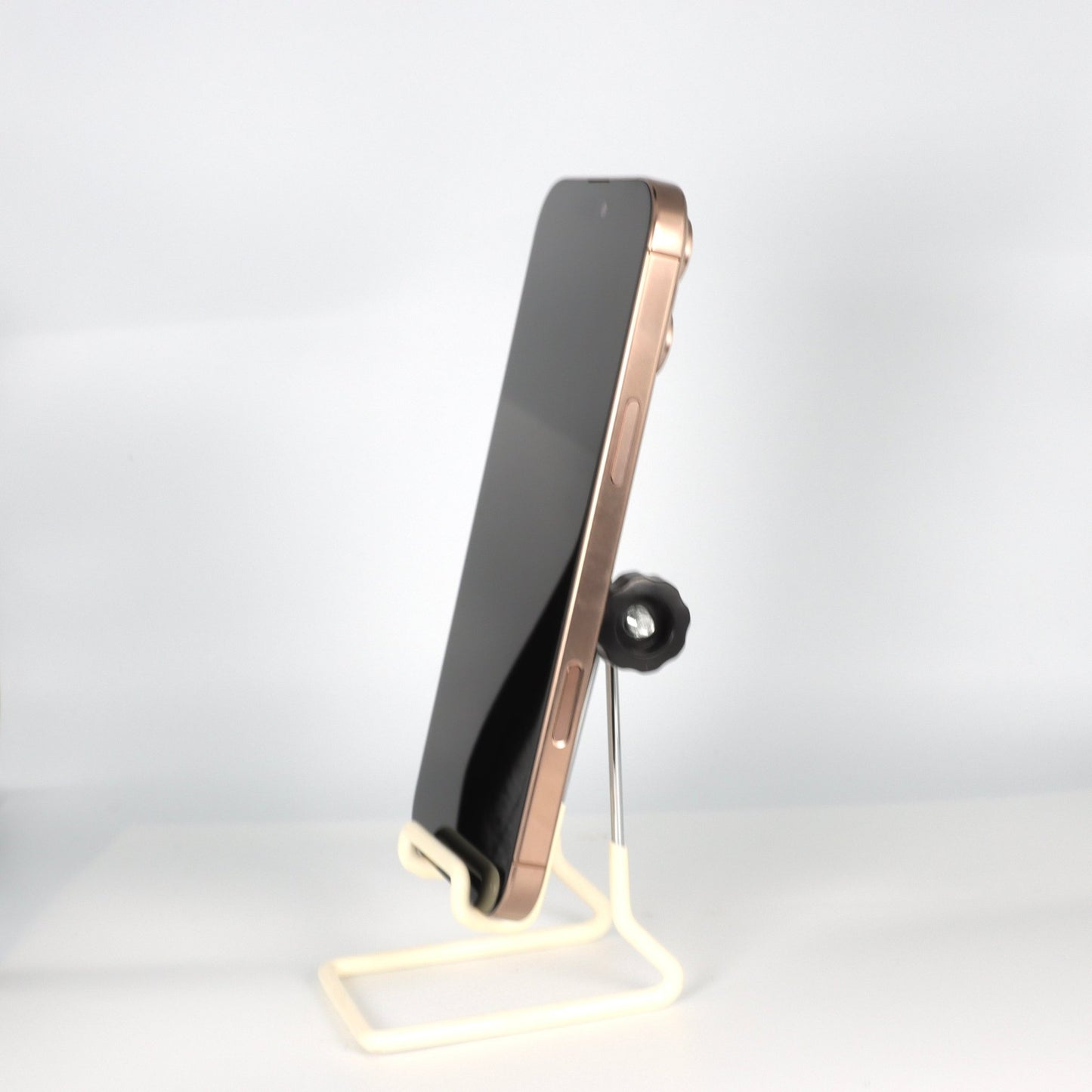 iPhone 16 Pro Max - trade.com.au