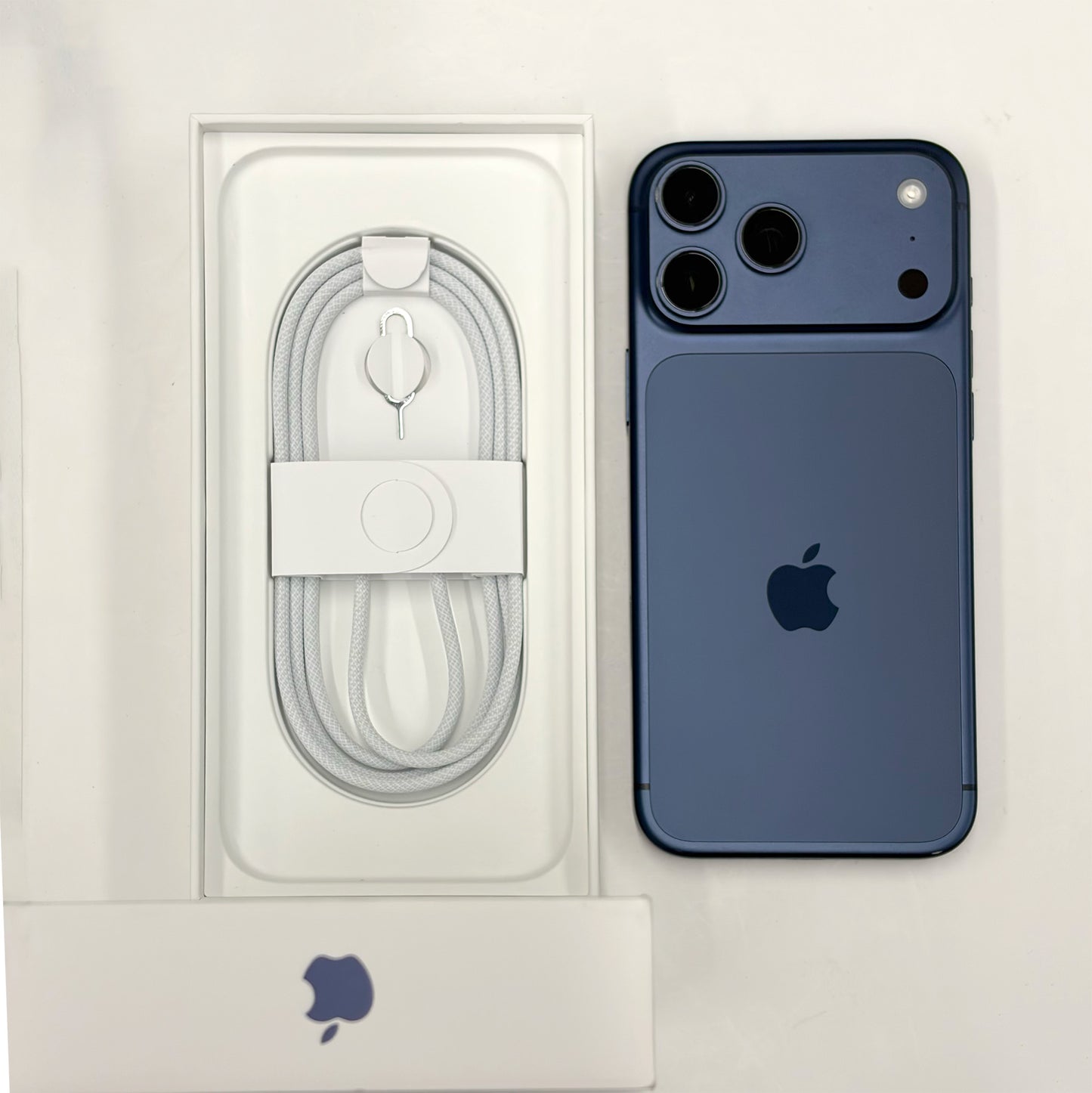 iPhone 17 Pro Max 256GB Deep Blue A Grade 100% Battery T8683