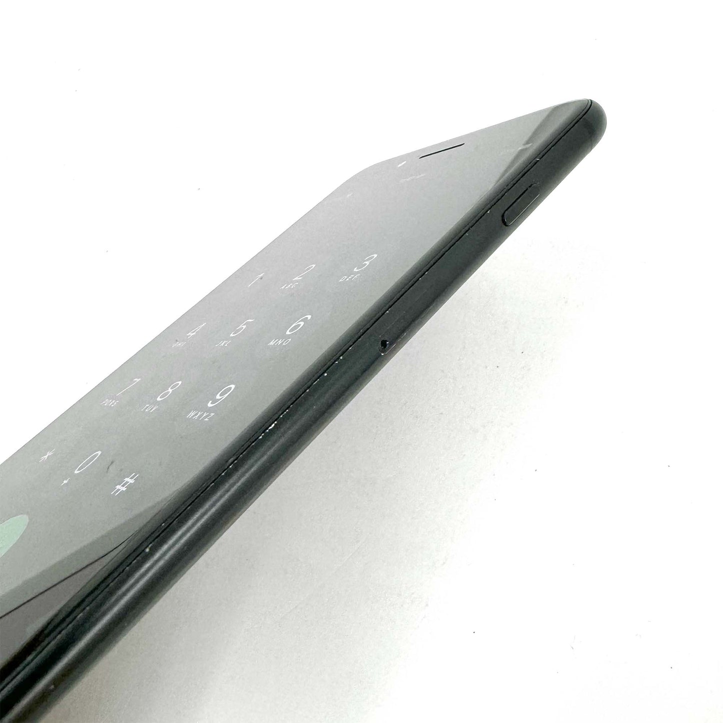 iPhone 7 Plus - trade.com.au