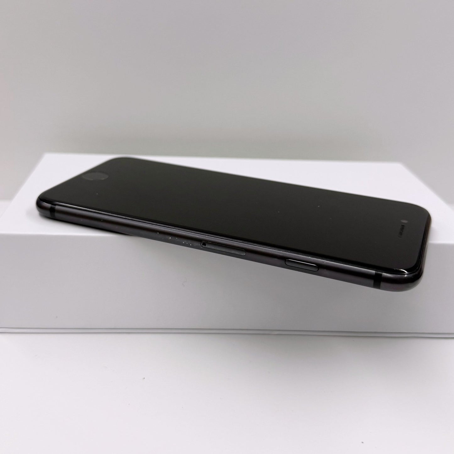 iPhone 8 64GB Space Grey T8057 - trade.com.au