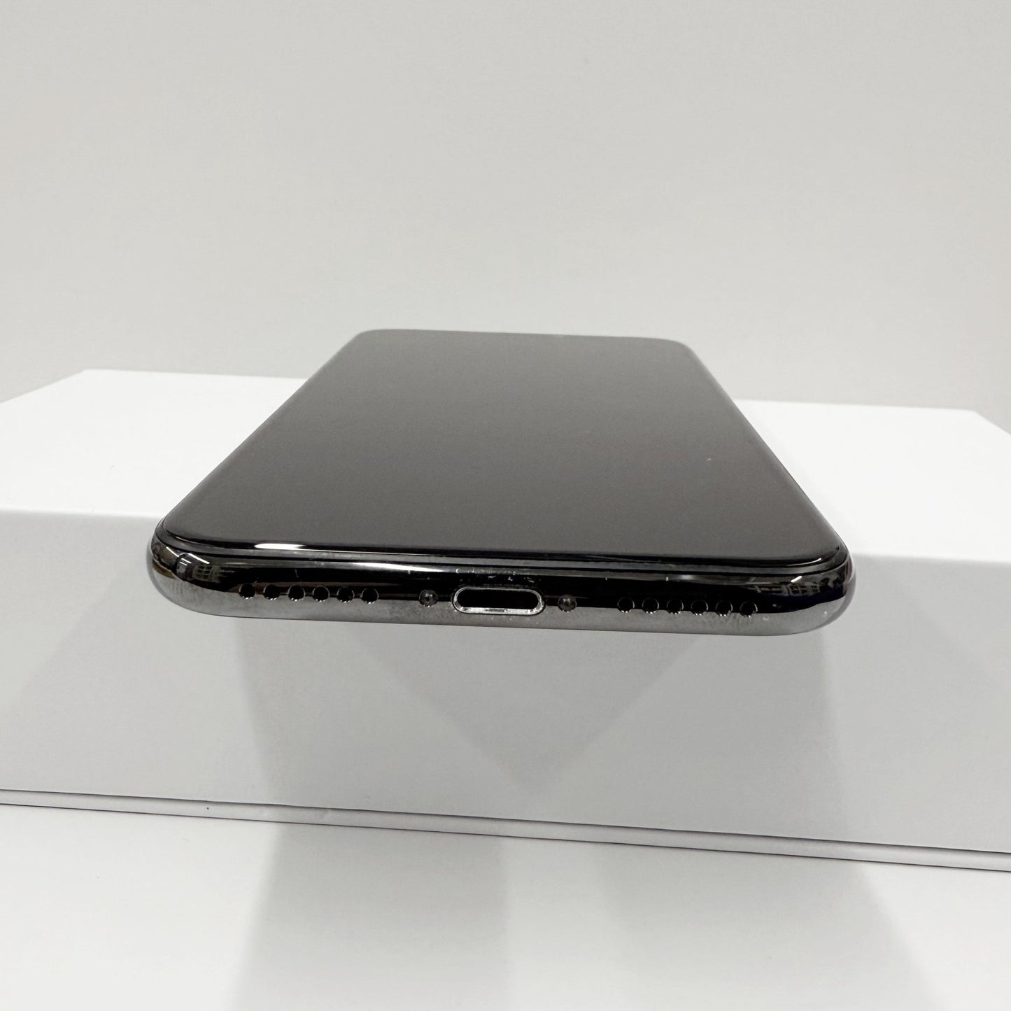 iPhone X 256GB Space Grey - trade.com.au