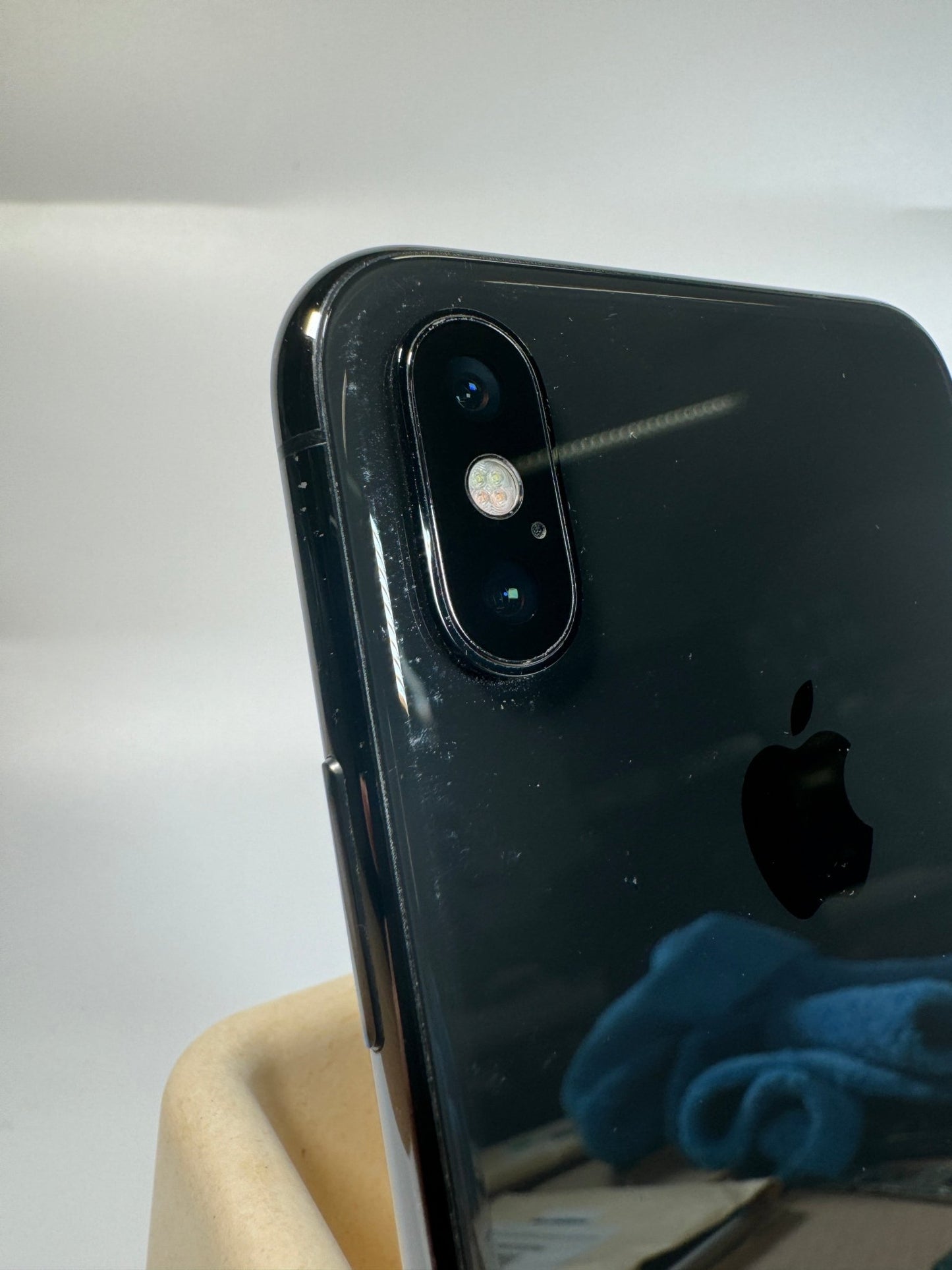 iPhone X - trade.com.au