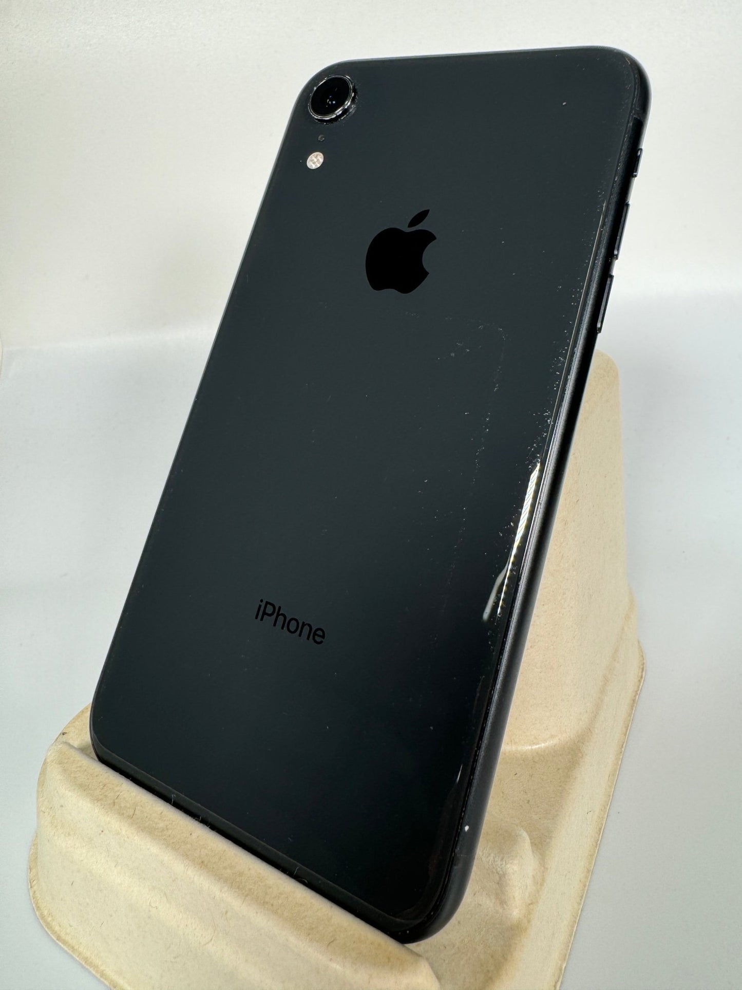 iPhone XR - trade.com.au