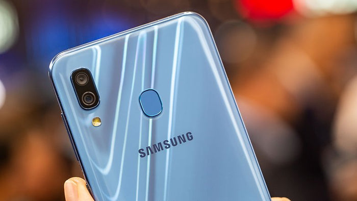 Samsung Galaxy A40: Mobile Trade Review - trade.com.au
