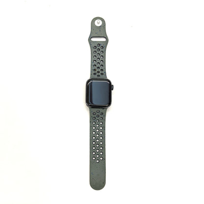 Apple Watch SE 40mm Series 2 Midnight GPS  C Grade T8526