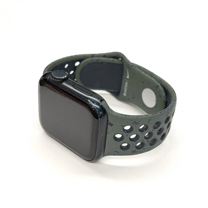 Apple Watch SE 40mm Series 2 Midnight GPS  C Grade T8526