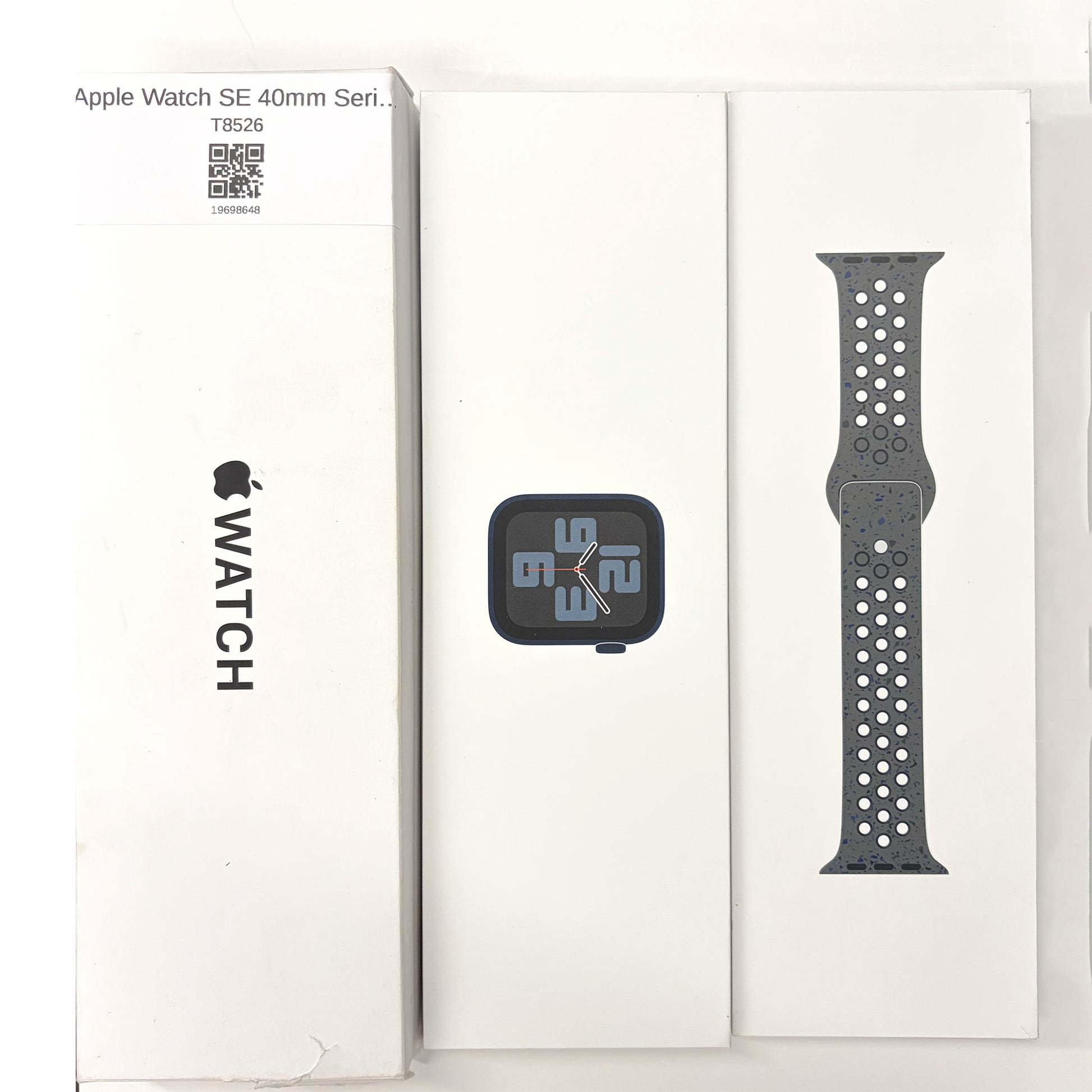 Apple Watch SE 40mm Series 2 Midnight GPS  C Grade T8526