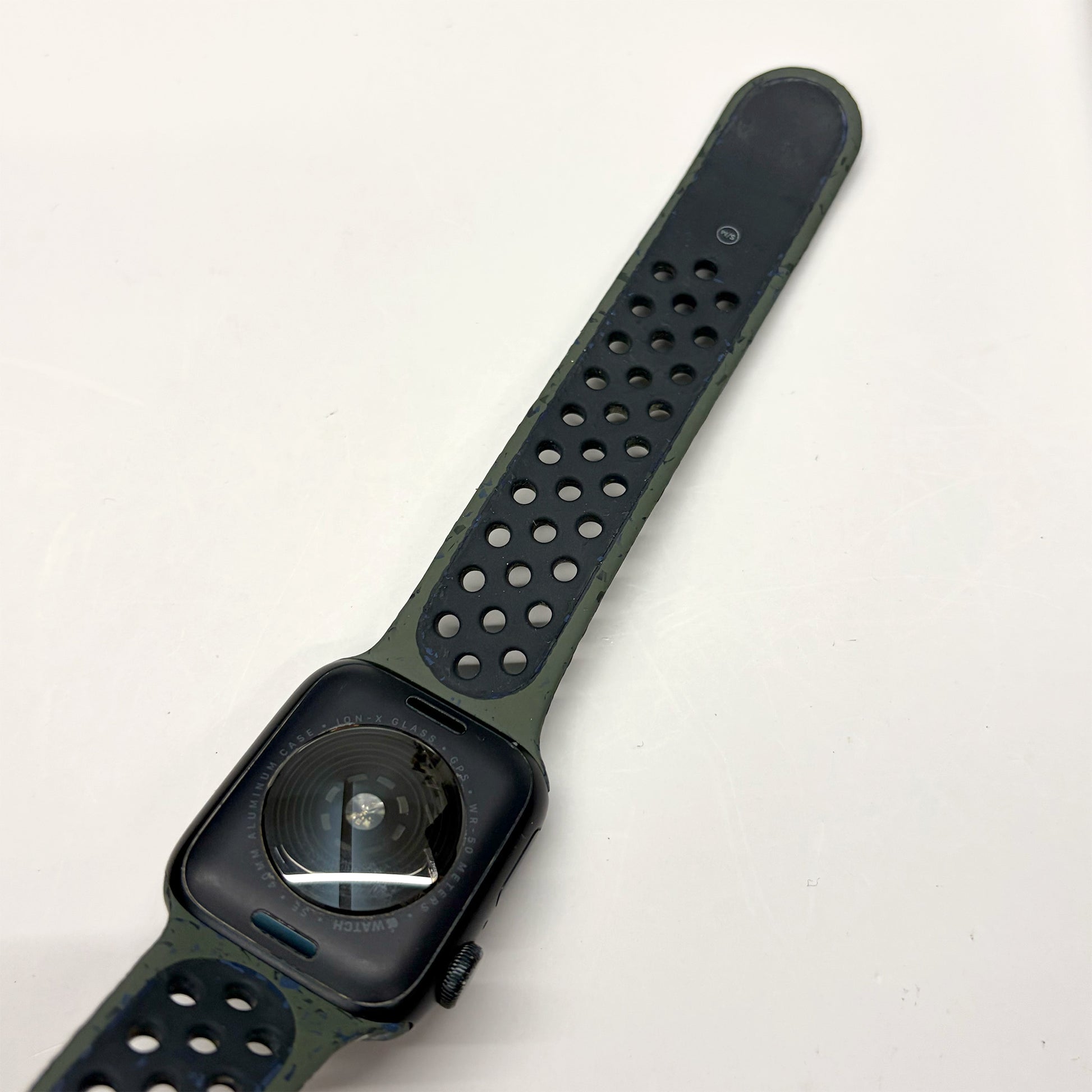 Apple Watch SE 40mm Series 2 Midnight GPS  C Grade T8526