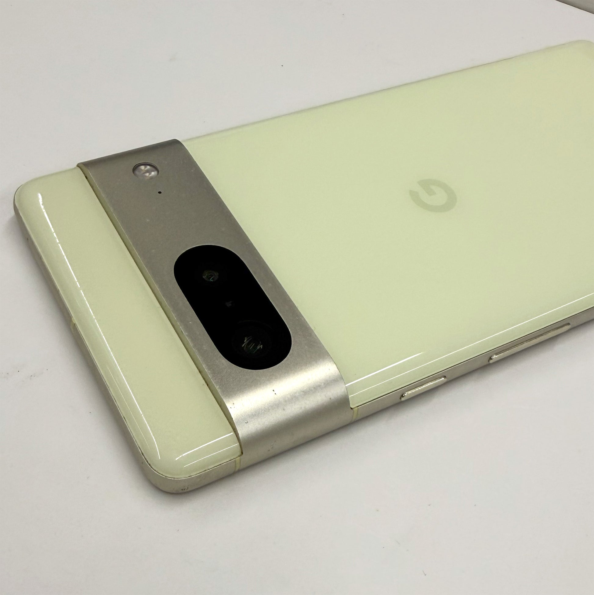 Google Pixel 7 128GB Lemongrass B Grade 90% Battery T8499
