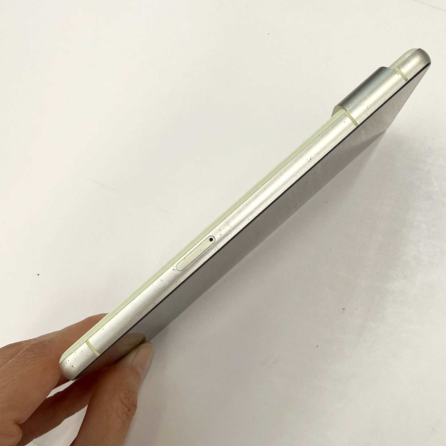 Google Pixel 7 128GB Lemongrass B Grade 90% Battery T8499