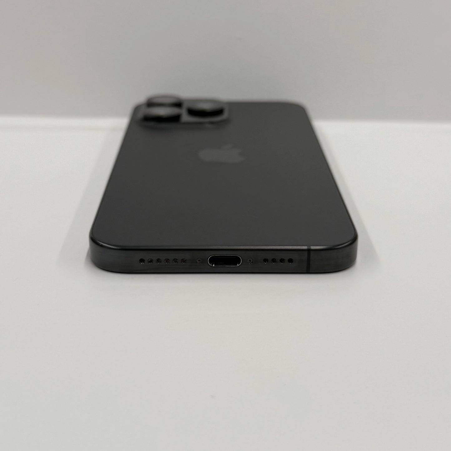 iPhone 15 Pro Max 256GB Black Titanium T8116