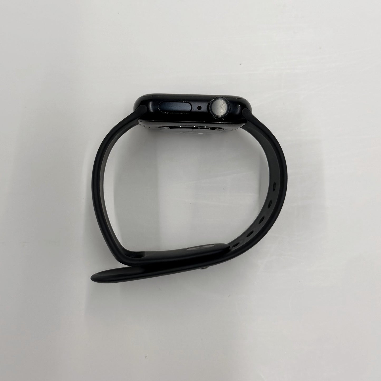 Apple Watch Series 8 GPS, 41mm Midnight Aluminium with Strap T8411