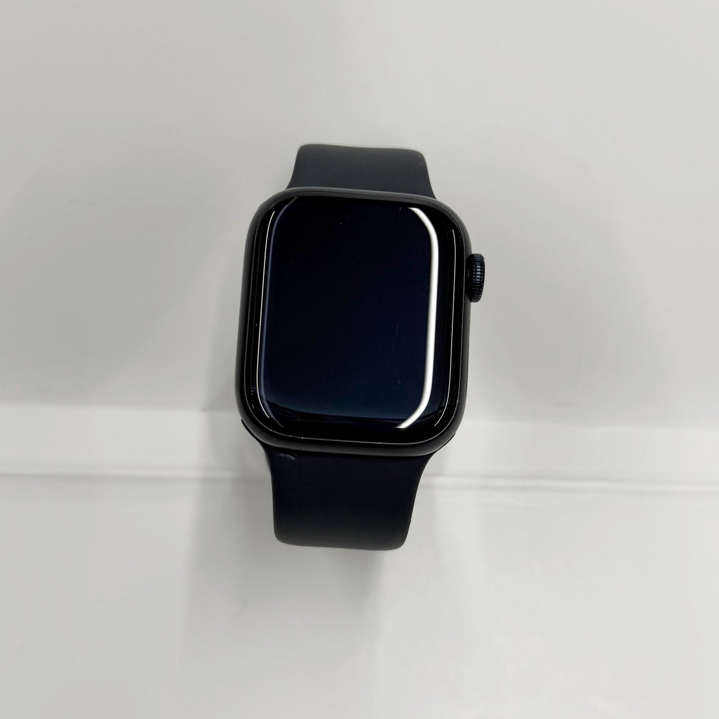Apple Watch Series 8 GPS, 41mm Midnight Aluminium with Strap T8411