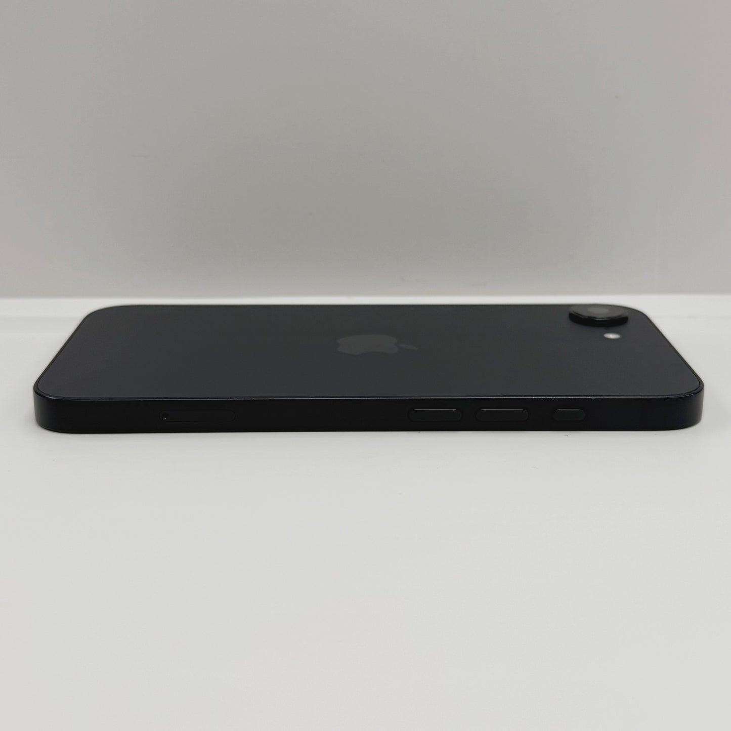 iPhone 16e 128GB Black T8368
