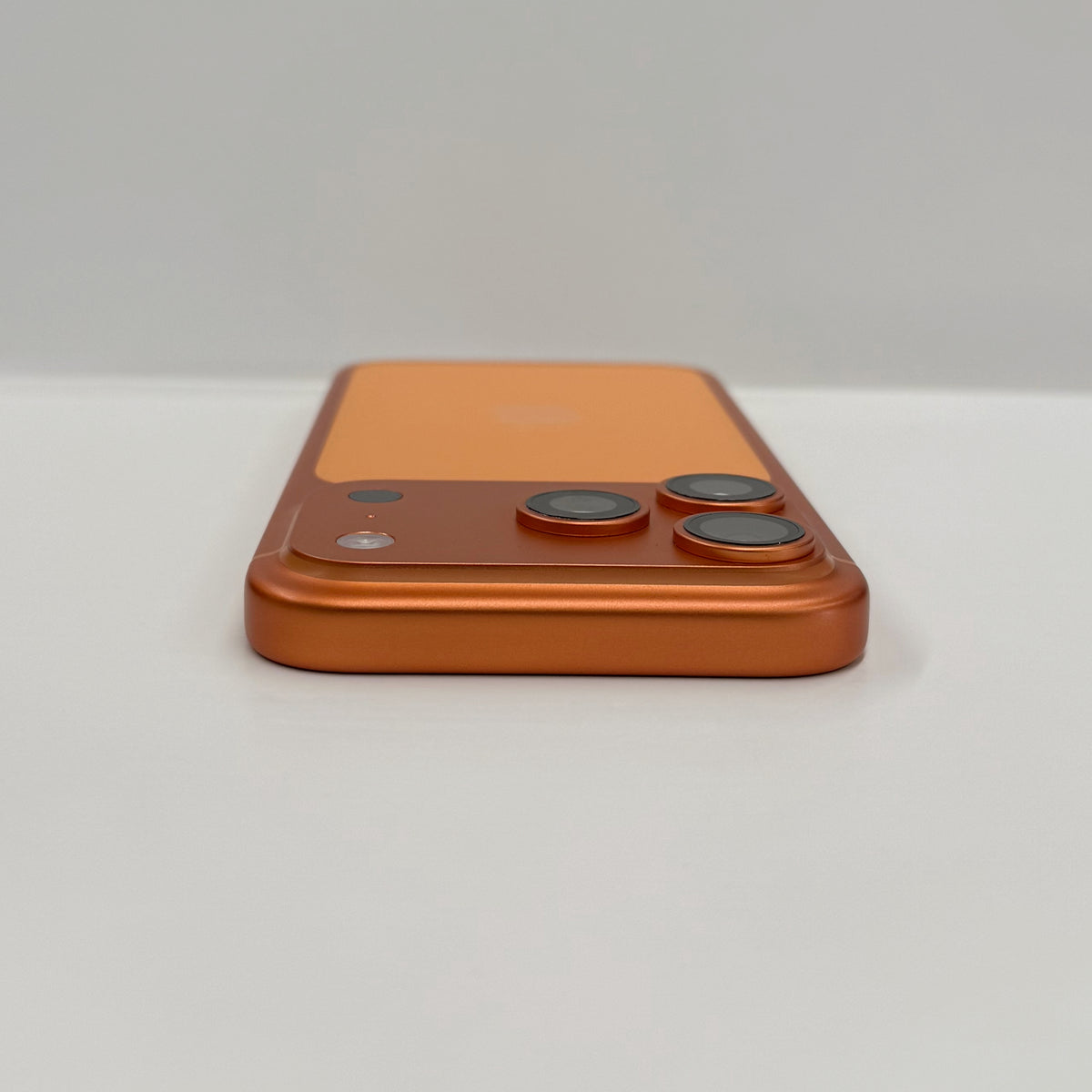 iPhone 17 Pro 256GB Cosmic Orange T8370