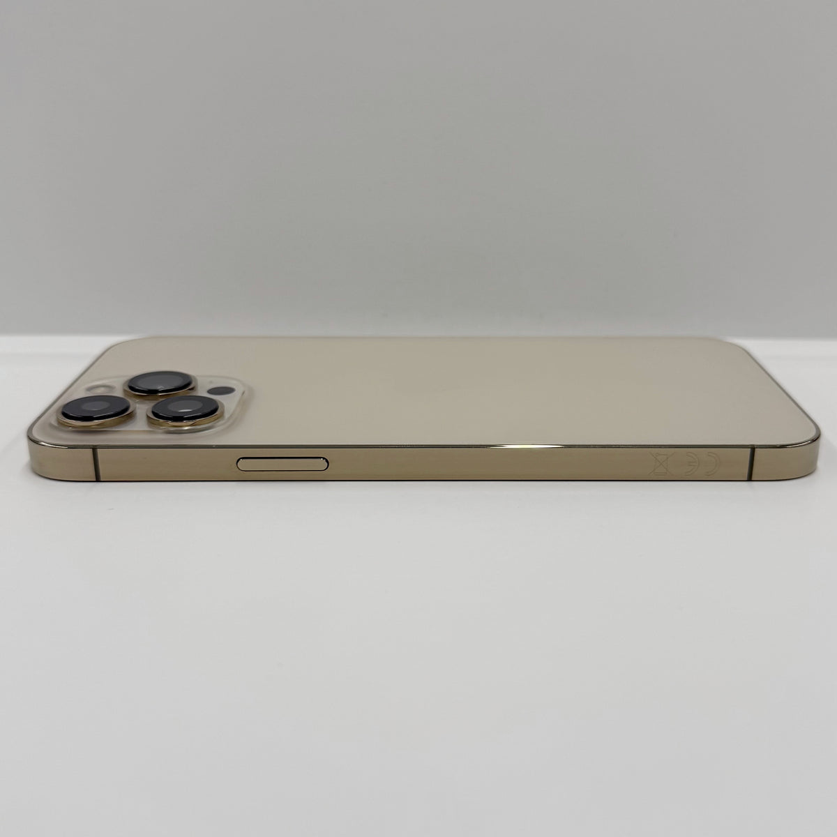 iPhone 13 Pro Max 128GB Gold A- Grade 99% Battery T8200