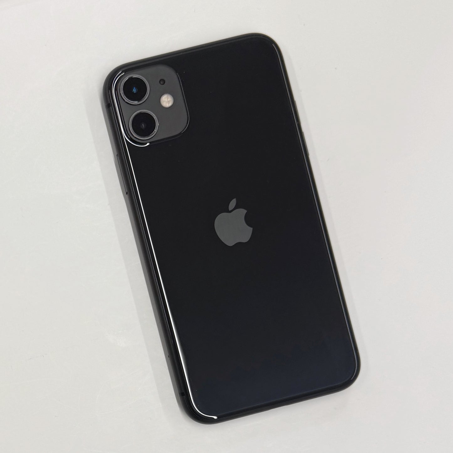 iPhone 11 128GB Black T8216