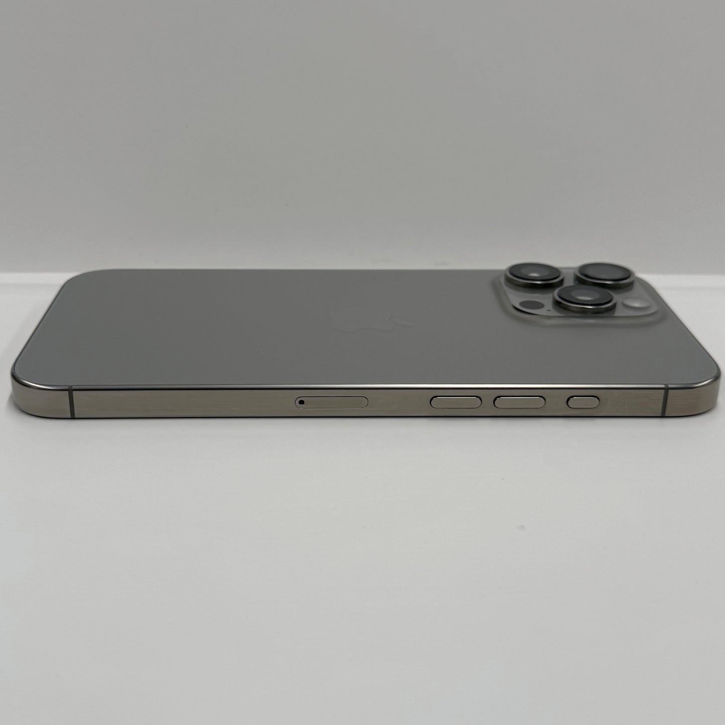 iPhone 16 Pro Max 256GB Natural Titanium T8240