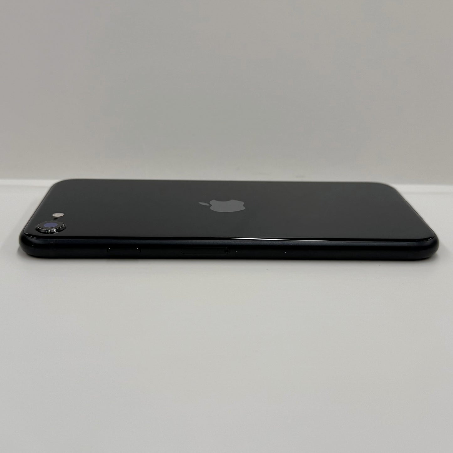 iPhone SE 3rd Gen 64GB Midnight T8241