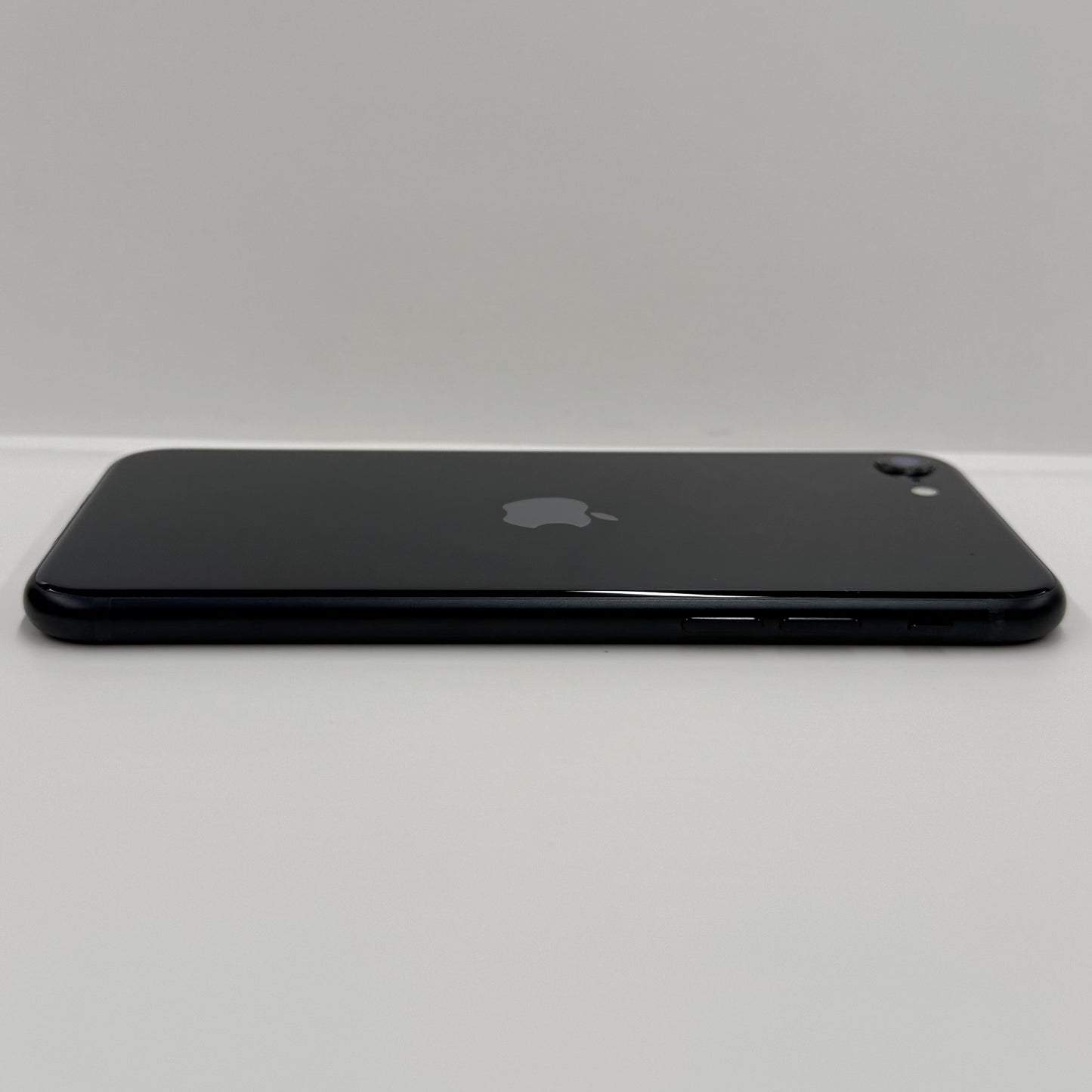iPhone SE 3rd Gen 64GB Midnight T8241