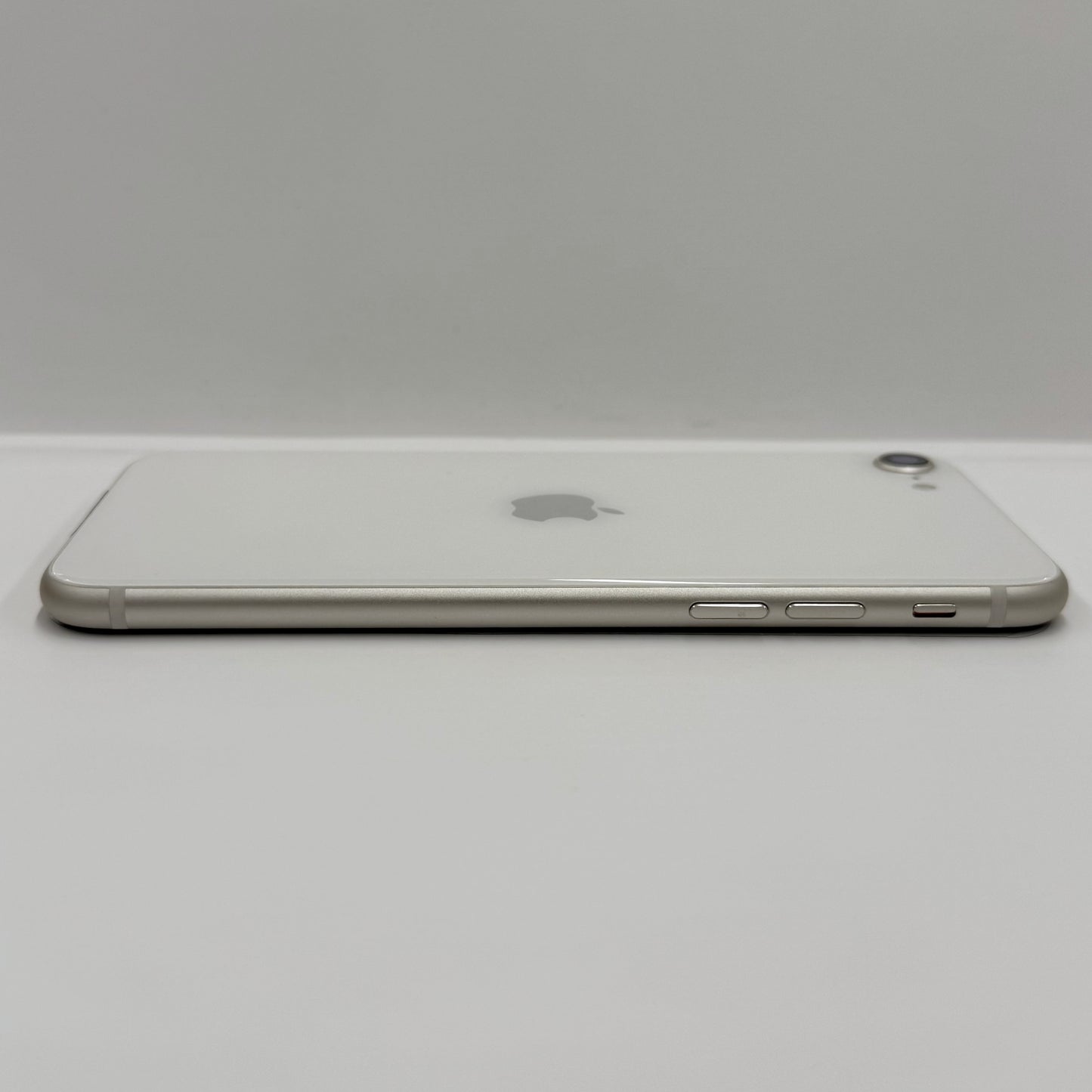 iPhone SE 3rd Gen 64GB Starlight T8242