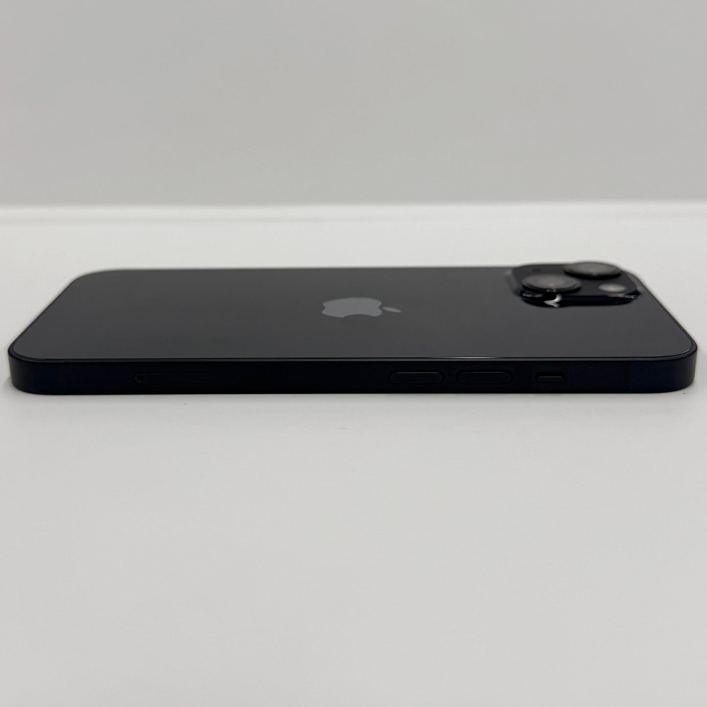 iPhone 13 128GB Midnight T8095