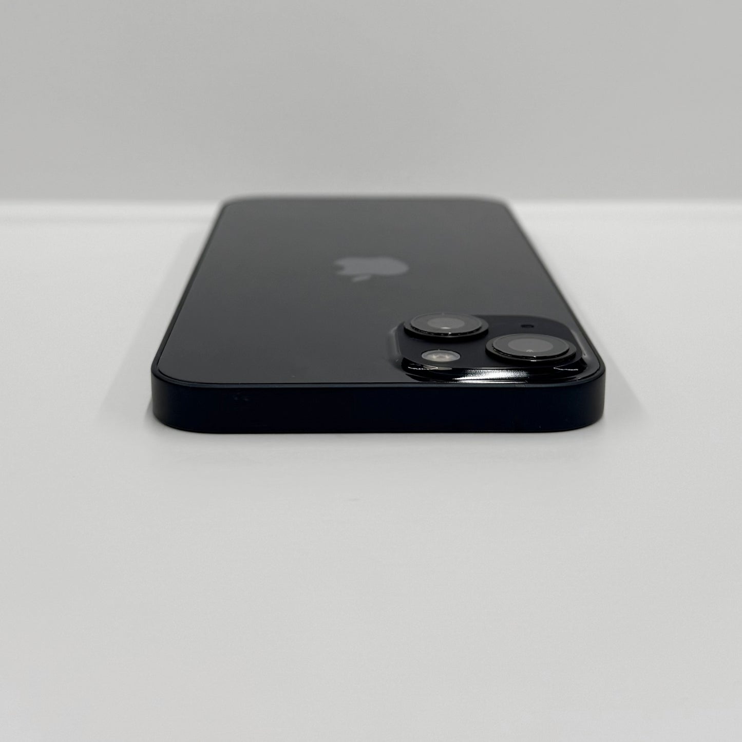 iPhone 13 128GB Midnight T8095