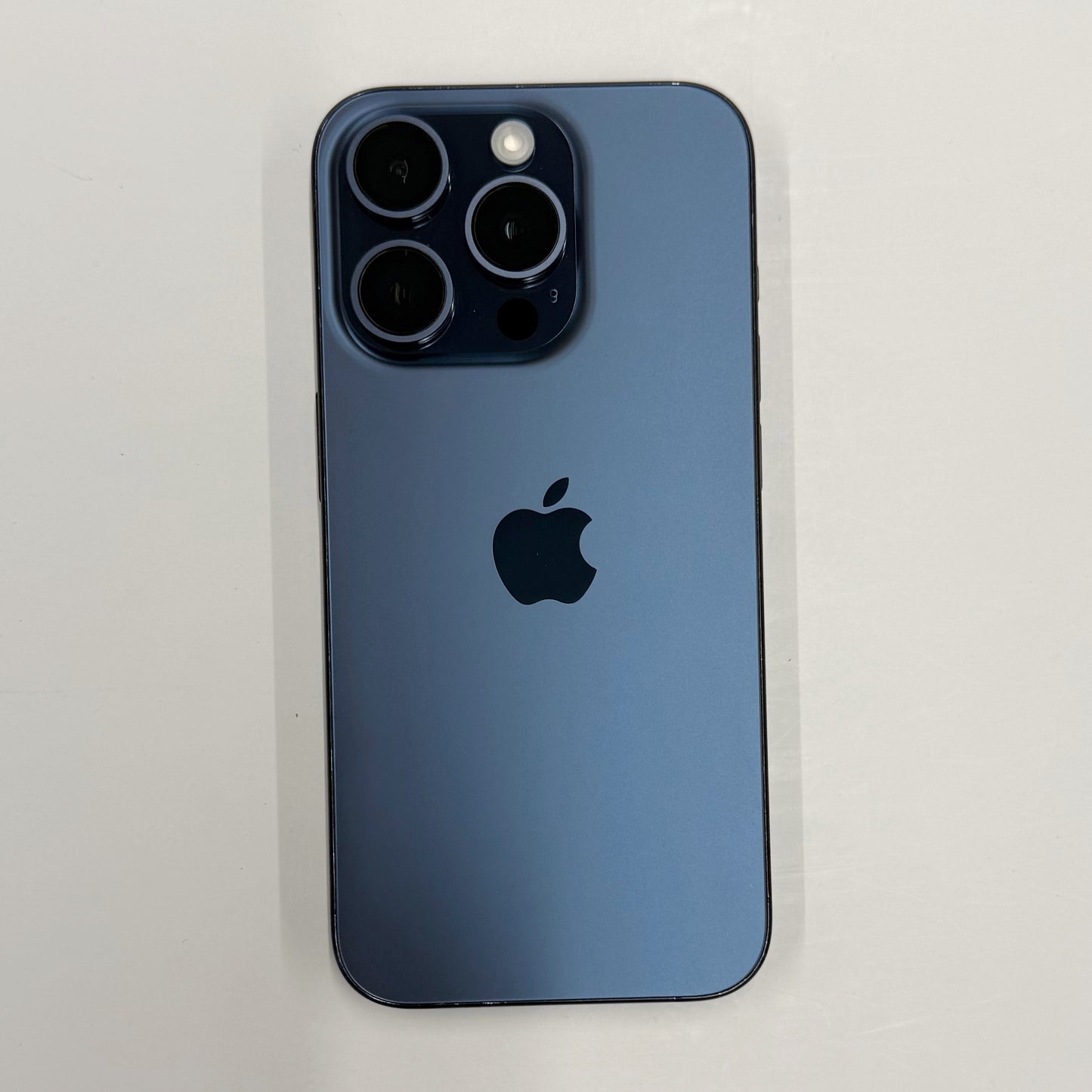 iPhone 15 Pro 1TB Blue Titanium T8283
