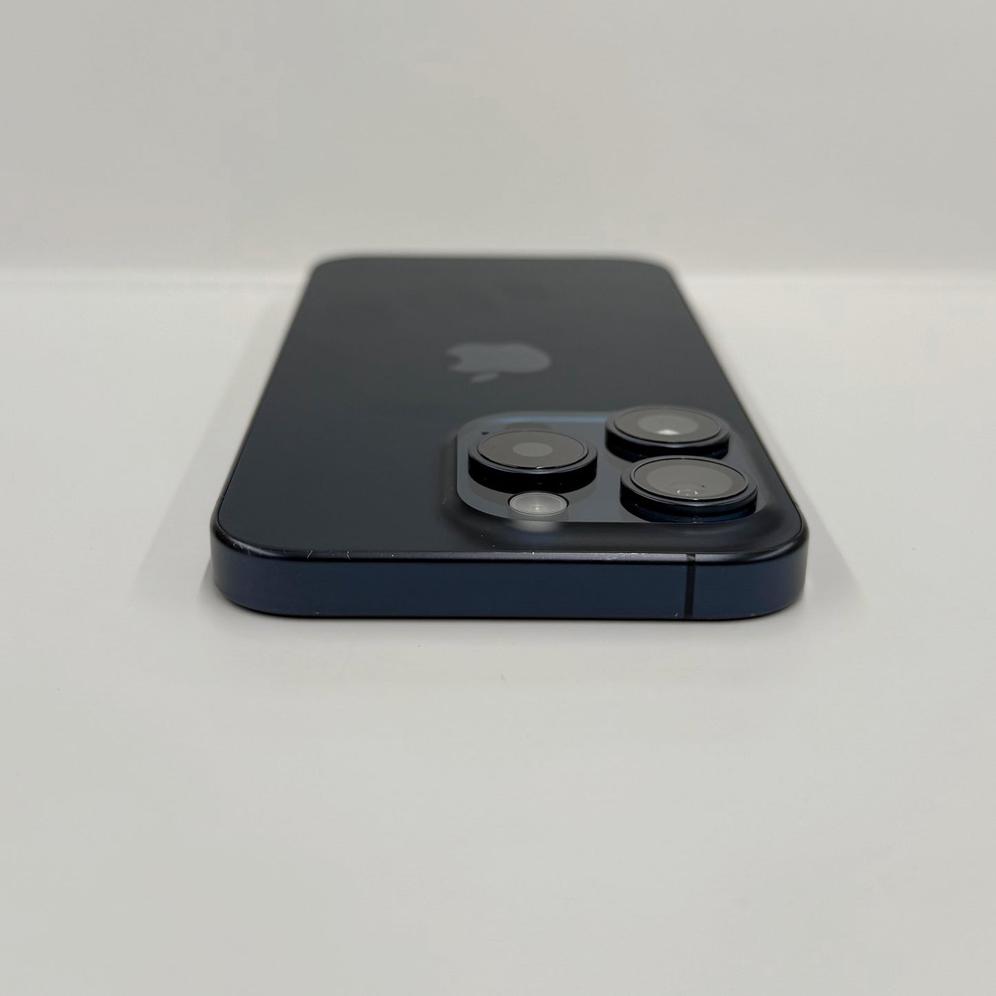 iPhone 15 Pro 1TB Blue Titanium T8283