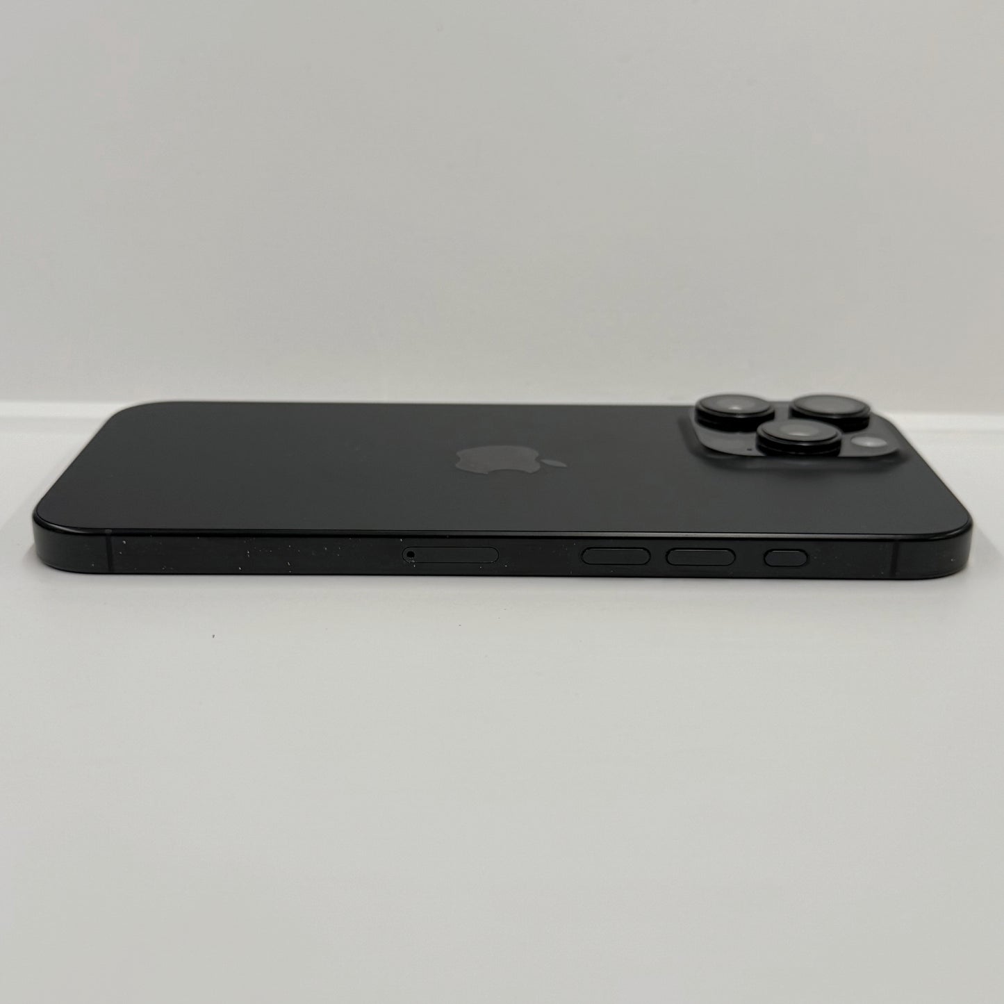 iPhone 16 Pro Max 256GB Black Titanium T8286