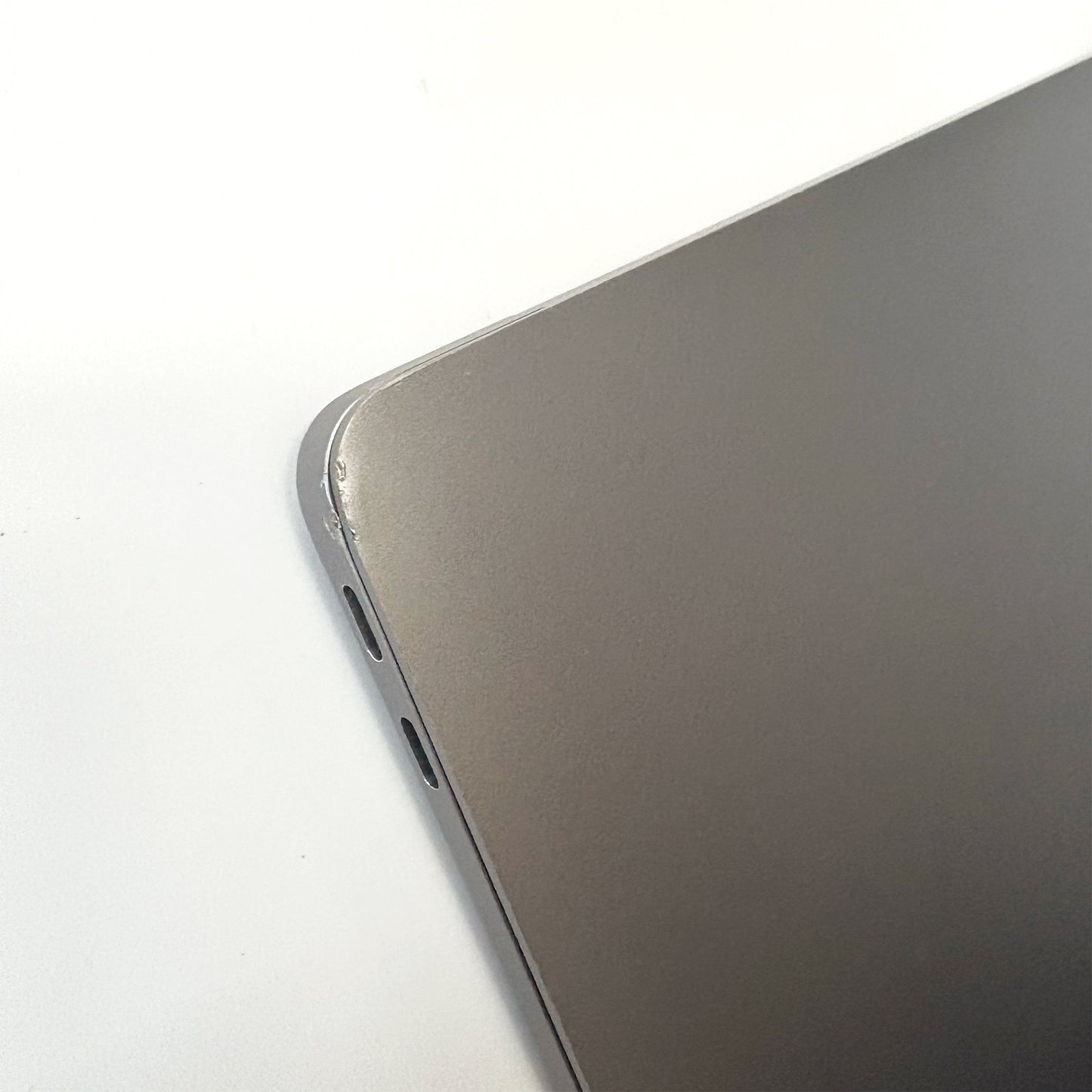 MacBook Air M1 13" (A2337) 256GB Space Grey 2020 - T8259