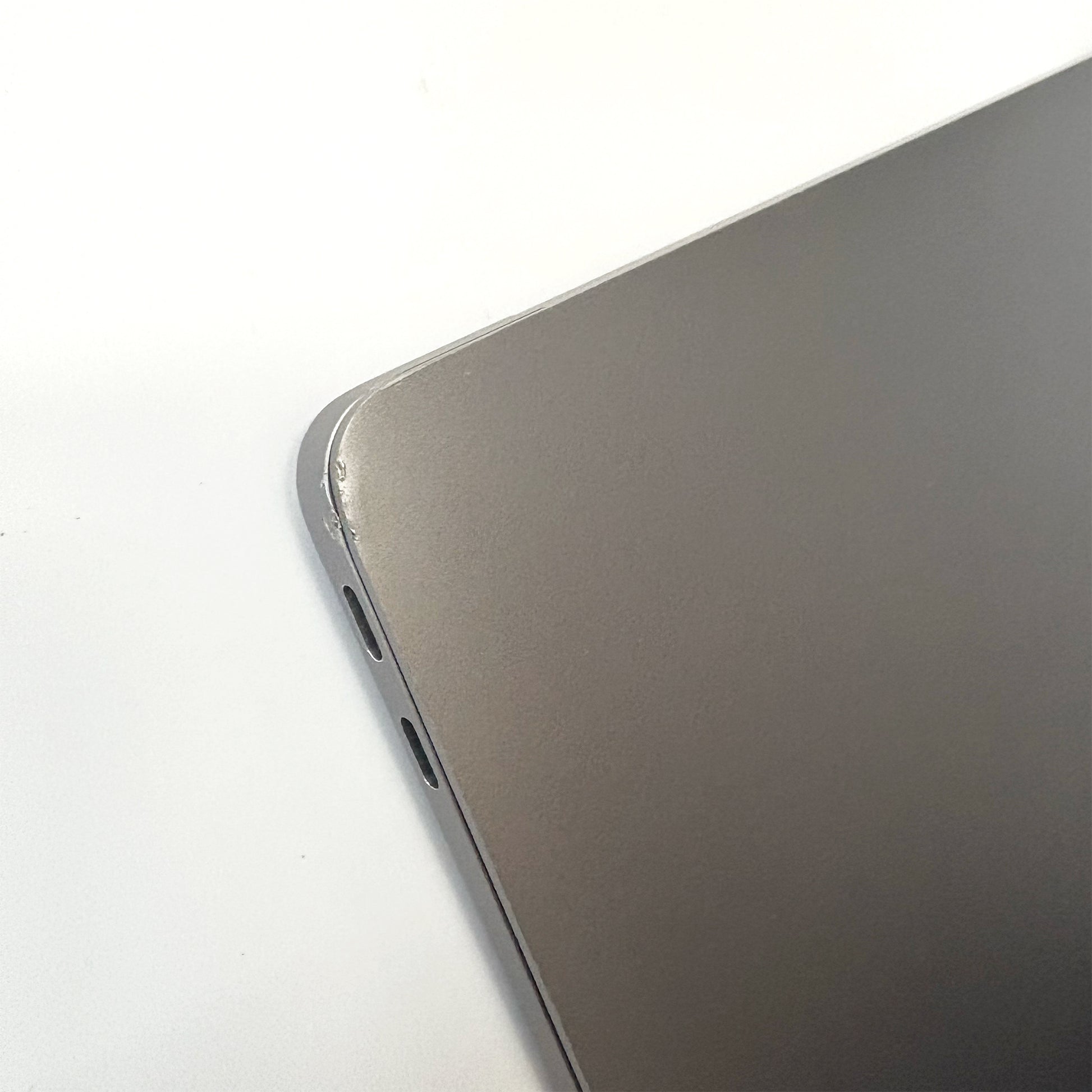 MacBook Air M1 13" (A2337) 256GB Space Grey 2020 - T8259