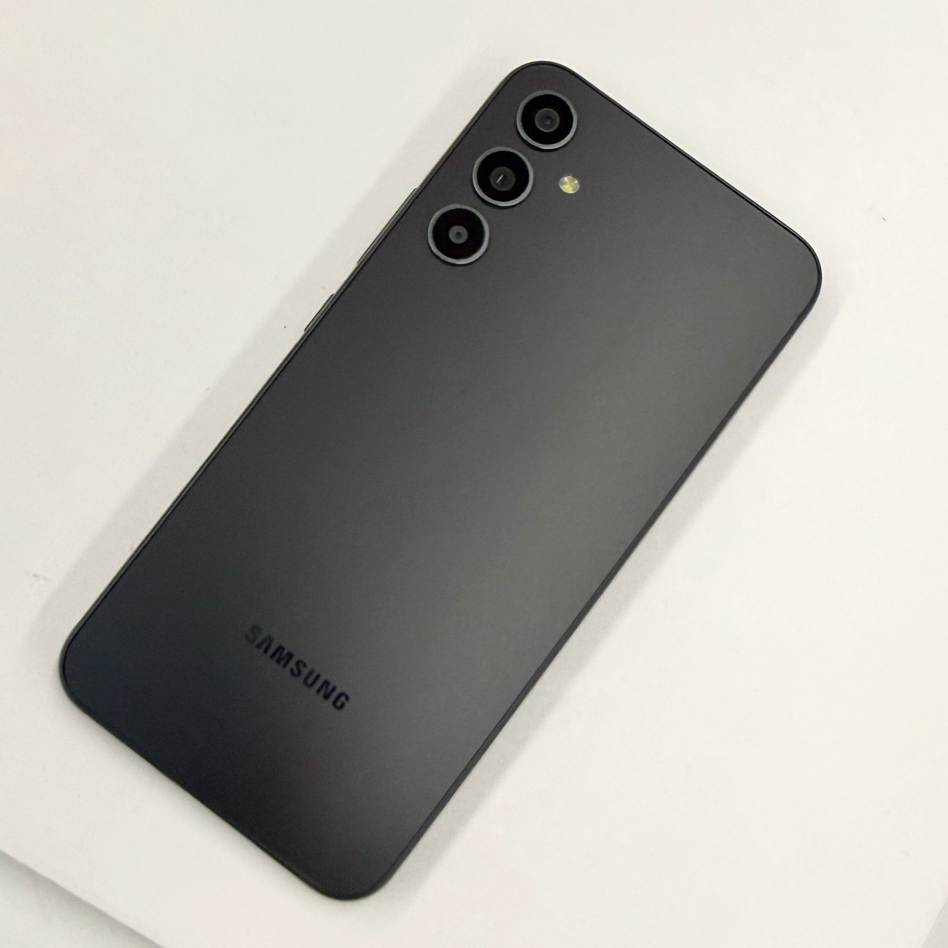 Samsung Galaxy A34 5G 128GB Black A Grade T8516