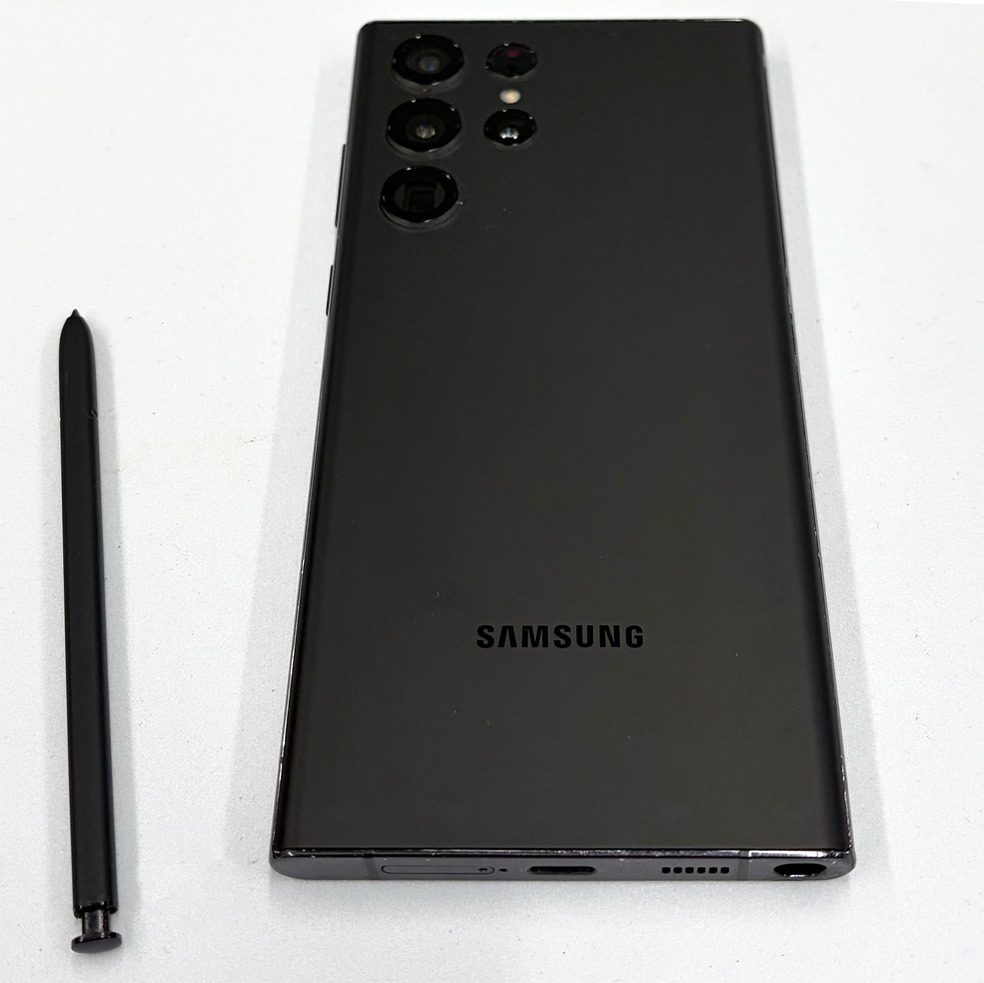 Samsung Galaxy S22 Ultra 256GB 12GB RAM C Grade Graphite T8588