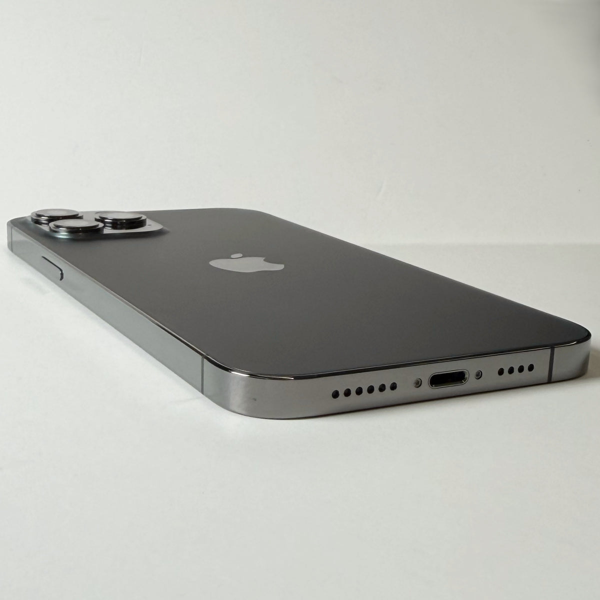 iPhone 12 Pro Max 128GB Graphite B Grade 100% Battery T8760