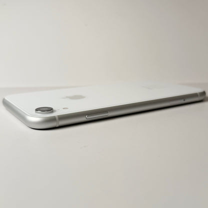 iPhone XR 64GB White A Grade 100% Battery T8762